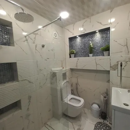 Krisiya In Appartamento *