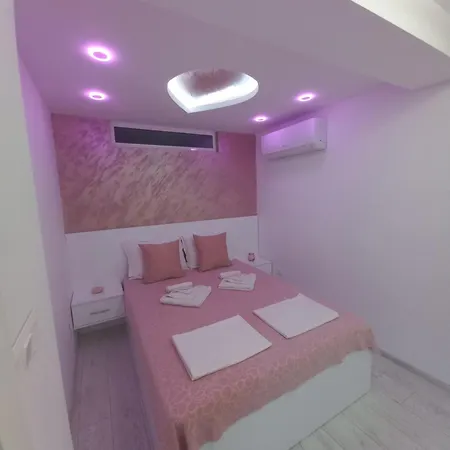 Krisiya In Appartamento *